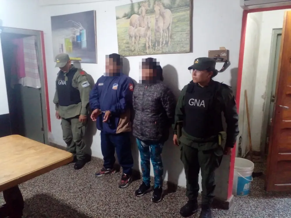 Allanamientos Salta y Catamarca 5 detenidos (3)