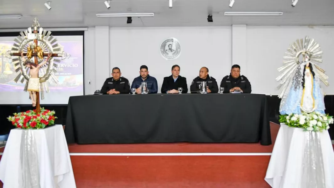 109949-cinco-mil-policias-integraran-el-operativo-de-seguridad-por-el-milagro-2026