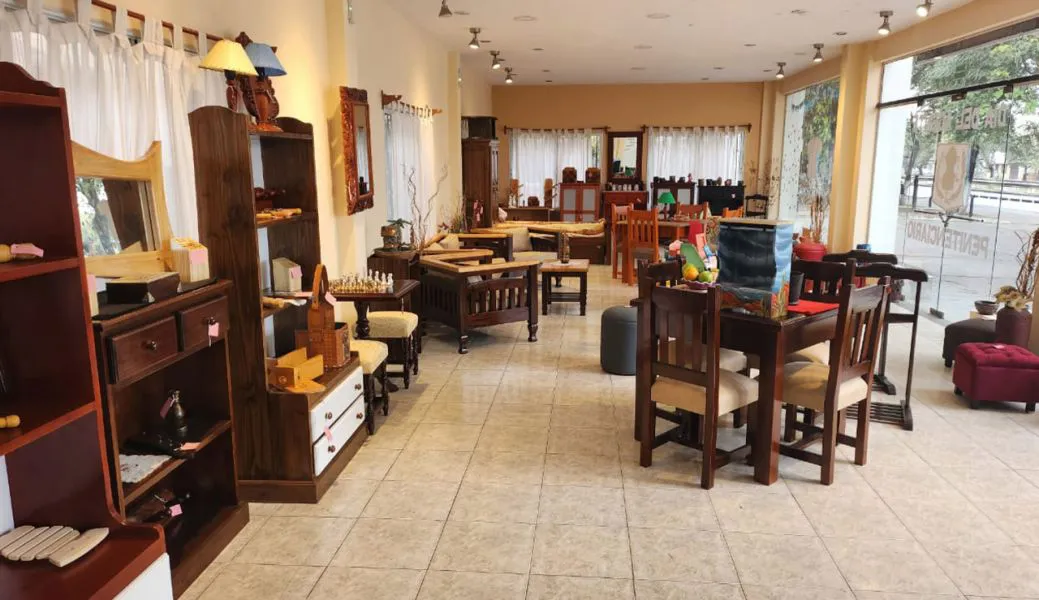 13969-exposicion-y-venta-de-productos-en-el-servicio-penitenciario-de-salta