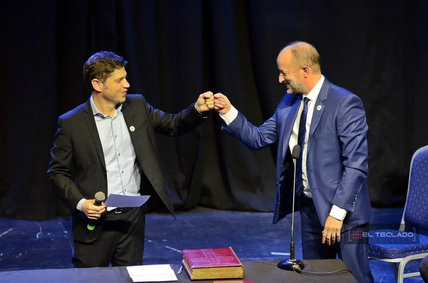 21-el_teclado_kicillof_insaurralde