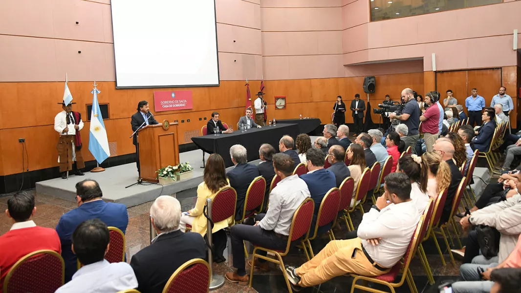 104131-4000-millones-en-creditos-para-financiar-a-pymes-proyectos-sostenibles-y-empresas-lideradas-por-mujeres (1)