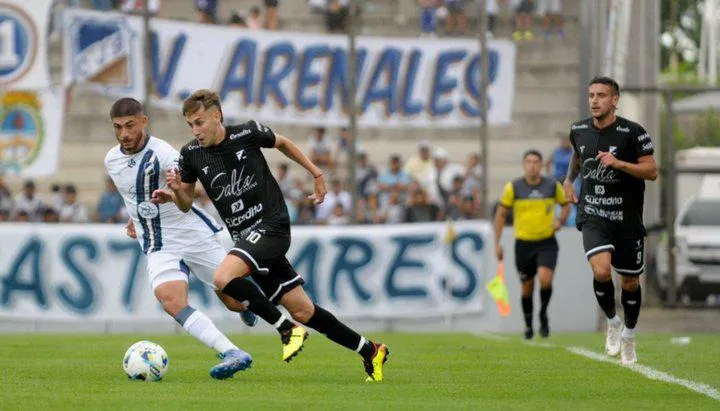 WhatsApp Image 2025-12-06 at 08.17.05