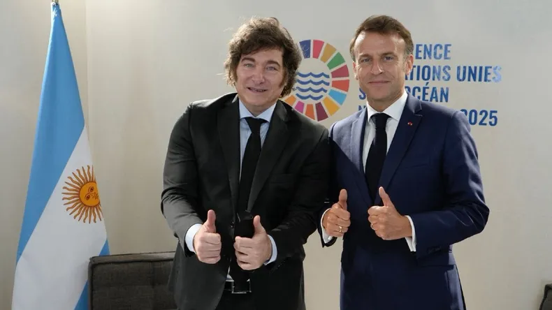 javier-milei-emmanuel-macron-unoc-9-junio-2025
