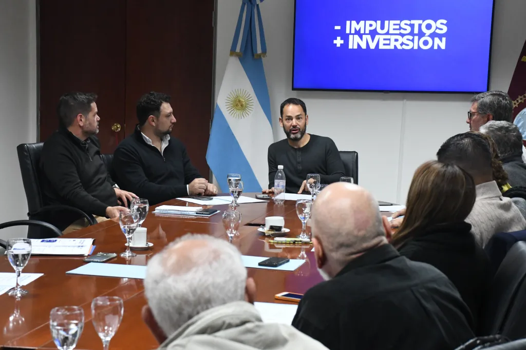 reunionturismocomercio-1024x683