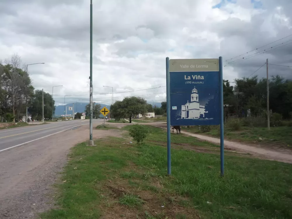 LA-VIÑA