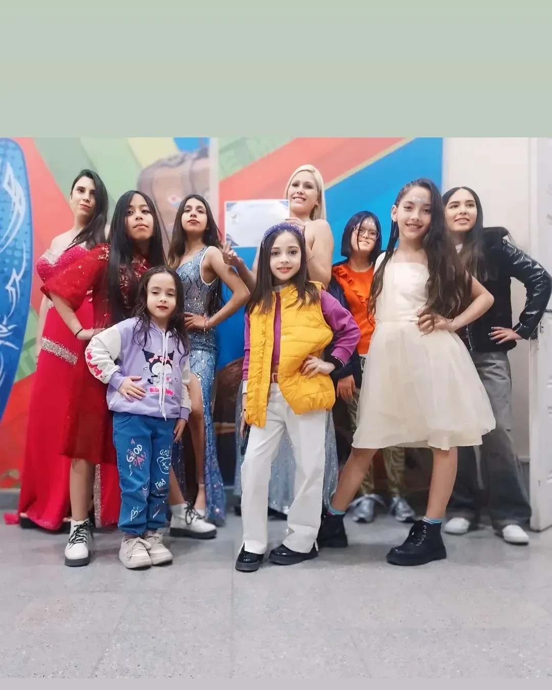 Mi inspiración en trabajar con inclusion es mi hija Isabella por eso hoy tengo una Escula de modelaje inclusiva donde trabajo mucho afianzando el autoestima de cada mujer, para ser modelo solo necesitas ac (1)