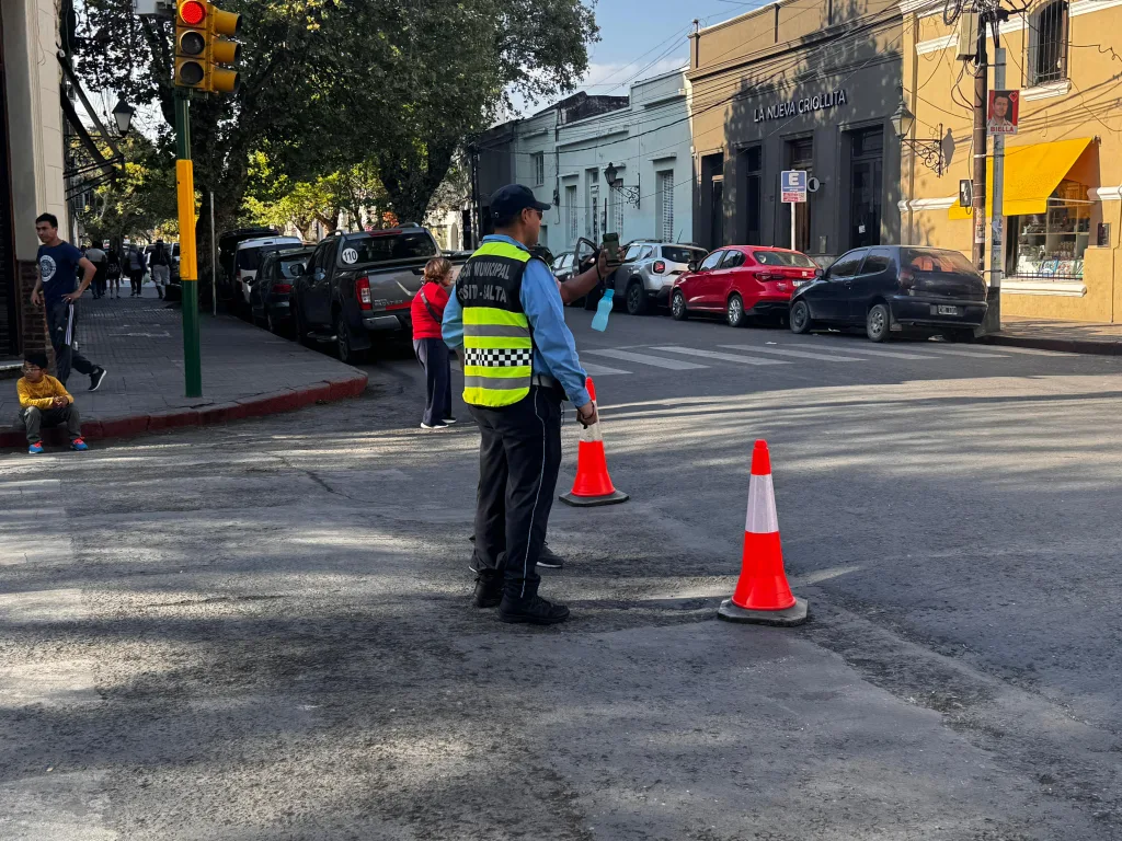 transito-cortes-milagro-2025-a-1024x768