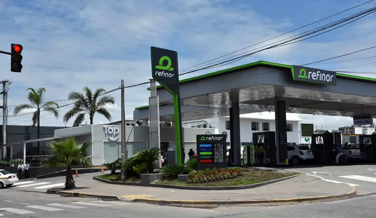 multimedia.normal.986314ded5d68e58.cmVmaW5vcl9ub3JtYWwuanBn