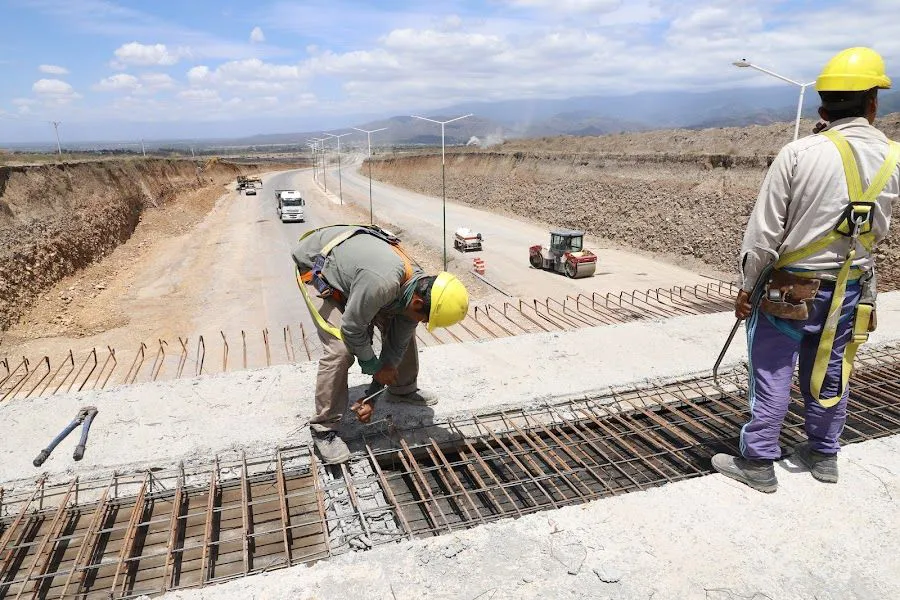 9862-estan-en-la-etapa-final-las-obras-para-habilitar-el-transito-en-la-circunvalacion-noroeste