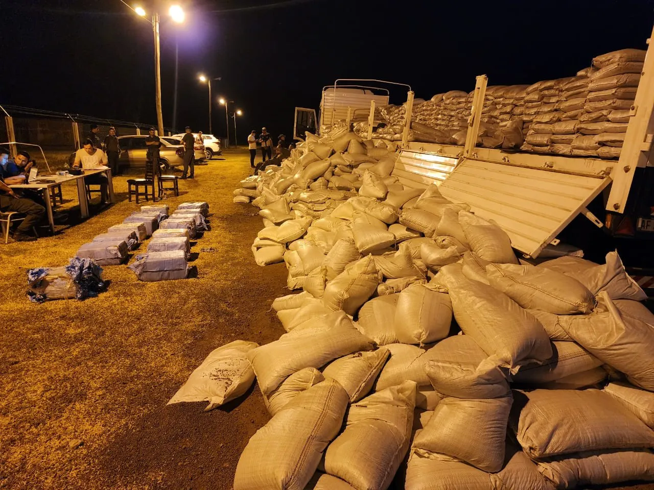 Manudo 426 kilos de cocaína Rosario carga de porotos marzo de 2023 000