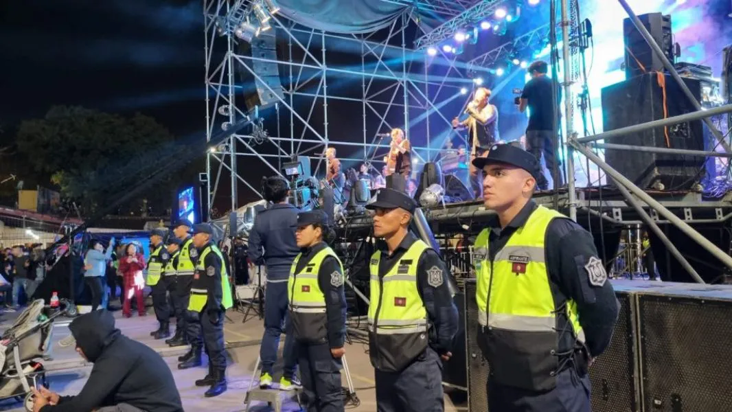 91919-inicio-el-operativo-preventivo-de-seguridad-por-el-dia-del-estudiante