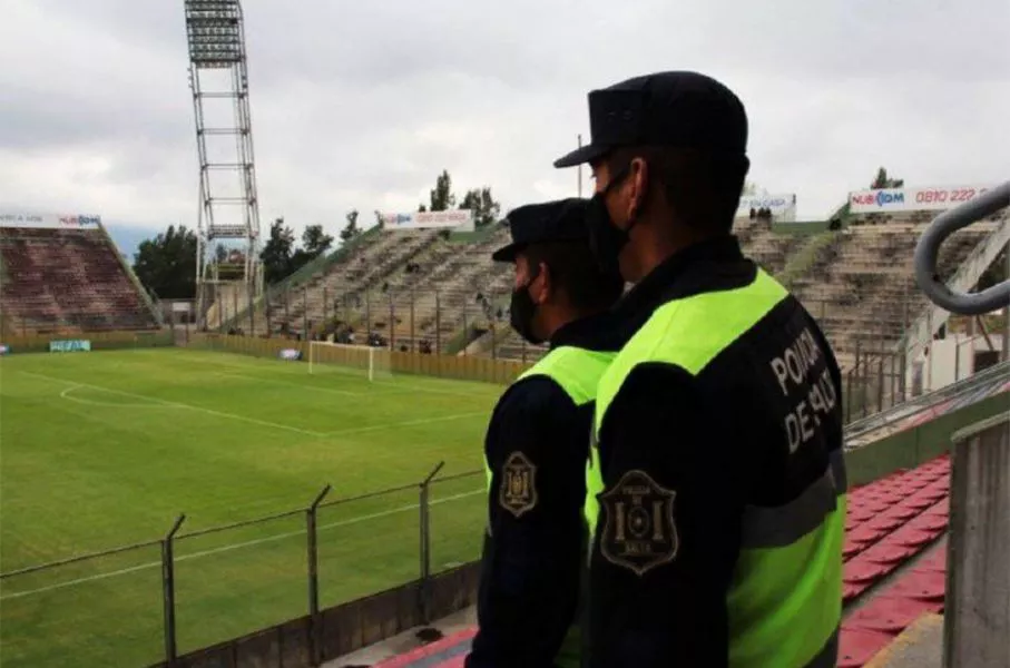2299-mega-operativo-de-seguridad-por-el-inicio-del-torneo-de-verano