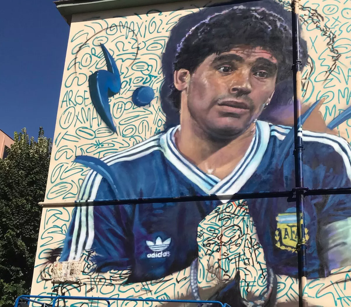 655130-46511-26-09-2022-un-impresionante-mural-de-12