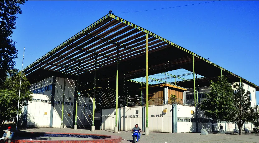 Figura-9-Area-de-ingreso-del-hospital-San-Vicente-de-Paul-en-Oran-provincia-de-Salta