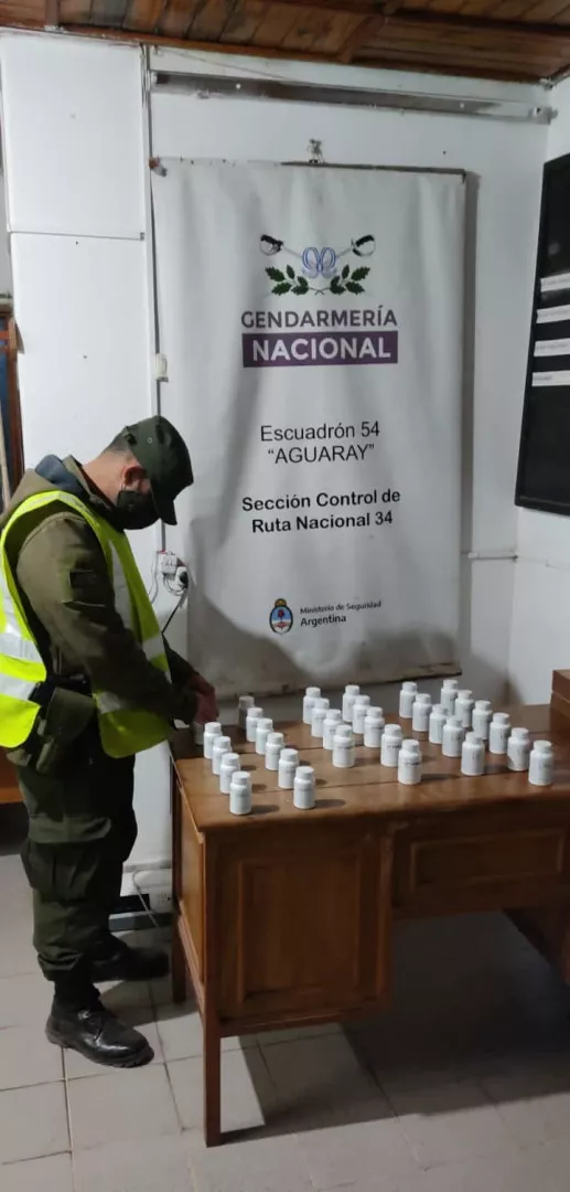 medicamentos-esc_54_aguaray_2