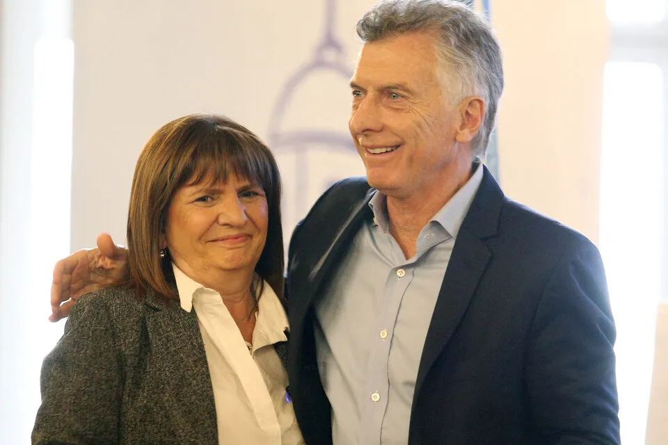 847704-770558-bullrich-20macri-na_0