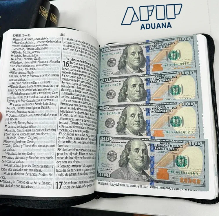 dolares biblia