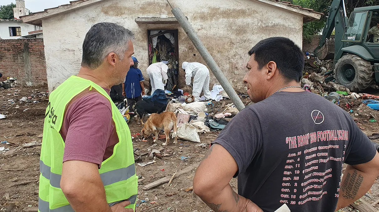 limpieza-en-basural-de-casa-en-limache-9