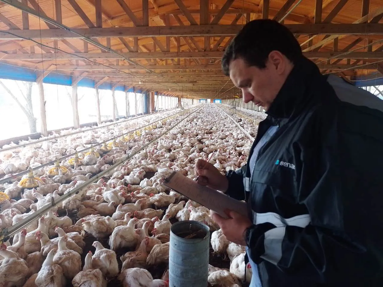 24-05-10_entre_rios_fiscalizacion_granja_aviar_3