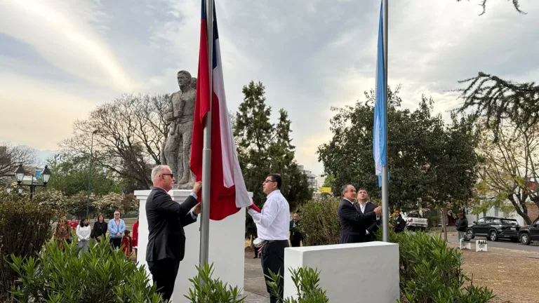 aniversario-independencia-chile-plaza-1-768x432