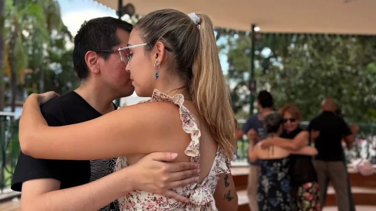3archivo-tango-glorieta-768x432