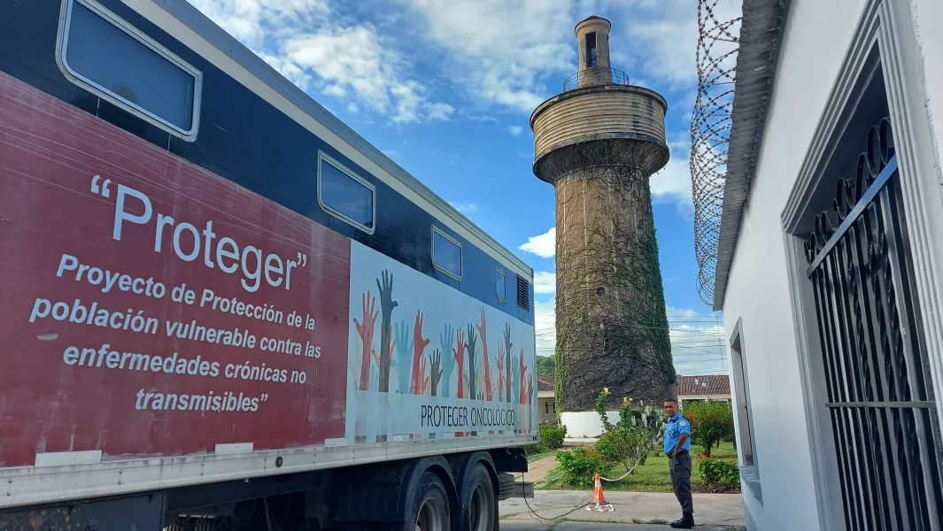 100540-salud-publica-fortalece-la-atencion-integral-de-la-mujer-privada-de-libertad