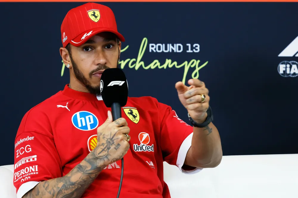 F1_LEWIS_HAMILTON_93034