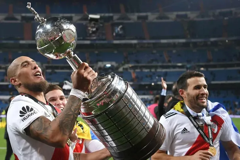 jonatan-maidana-camilo-mayada-ri