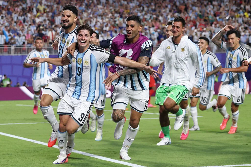 gol-de-julian-argentina-suiza-foto-conmebol-3-1024x683