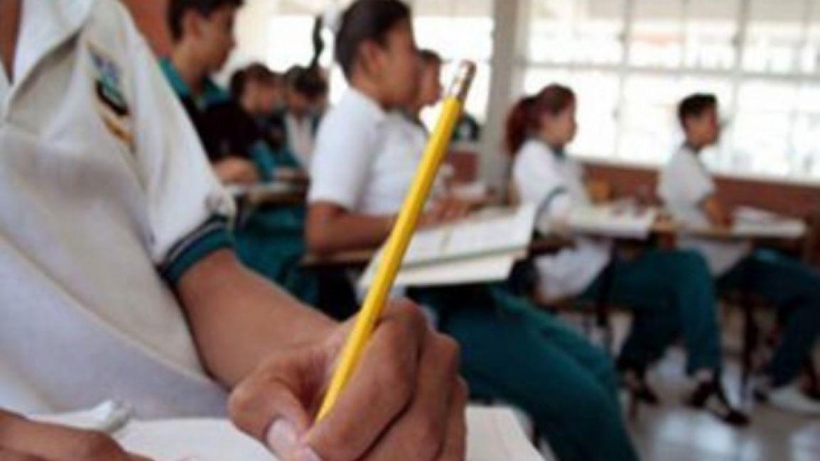 49618-familias-aportan-casi-3-mil-para-subsidiar-colegios-privados
