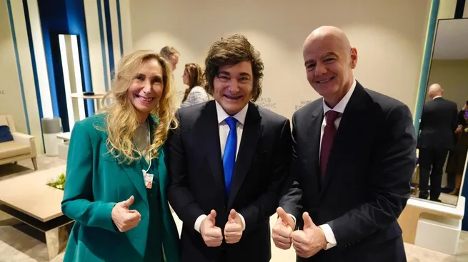 javier-milei-gianni-infantino-fifa-davos