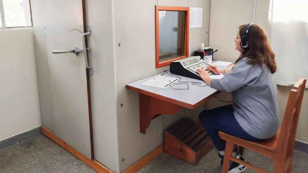 101632-el-consultorio-de-fonoaudiologia-del-hospital-del-milagro-funciona-en-el-anexo-de-rivadavia-1350