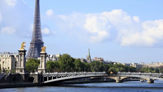torre-eiffel-paris-puente-1jpg