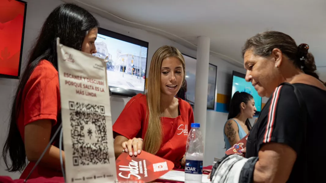 17654-salta-presento-su-propuesta-turistica-en-la-costa-atlantica-con-acciones-culturales-y-activaciones-territoriales