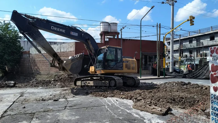 obras-en-avenida-san-martin-y-olavarria-2-768x432