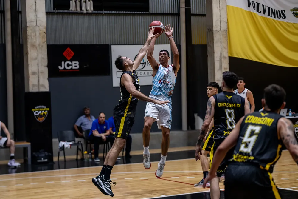 FOTO PRENSA MONTMARTRE (2)