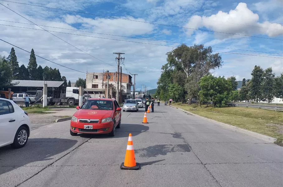 6373-la-policia-vial-fiscalizo-mas-de-8000-vehiculos-durante-el-fin-de-semana