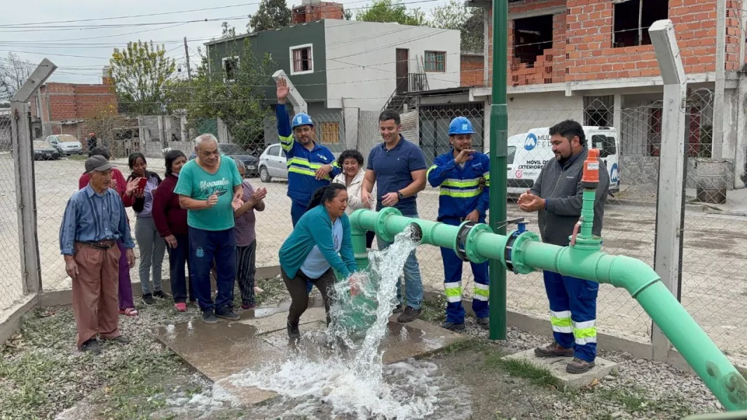 14675-el-gobierno-de-la-provincia-habilito-una-nueva-fuente-de-agua-para-zona-oeste