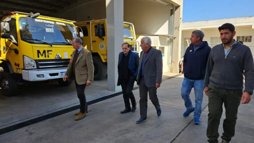 96761-defensa-civil-expuso-sobre-la-coordinacion-de-intervenciones-ante-incendios-forestales