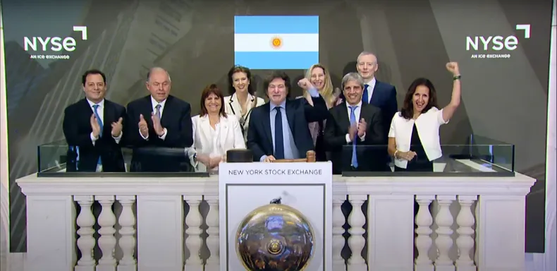 javier-milei-wall-street-campana