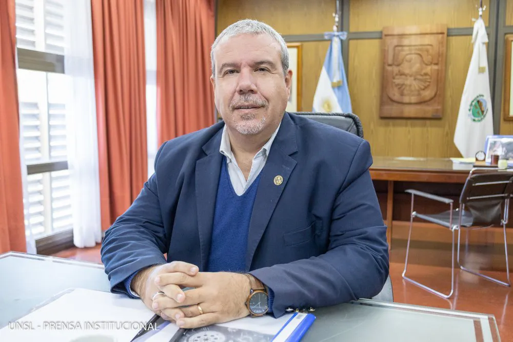 230417-Moriñigo-electo-vicepresidente-del-CIN-9-de-12