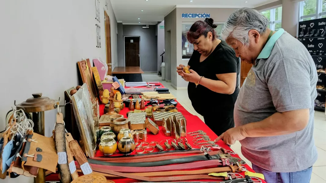 110407-el-servicio-penitenciario-exhibe-productos-elaborados-en-talleres-de-laborterapia
