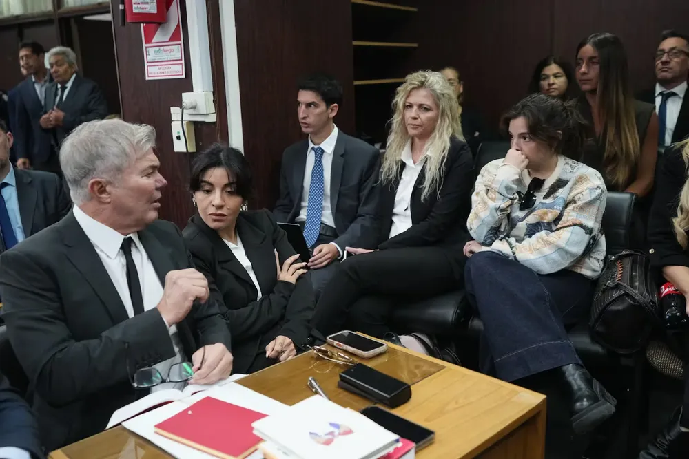 juicio-por-la-muerte-de-diego-maradona-declaran-los-medicos-que-hicieron-la-autopsia-foto-aprodrigo-