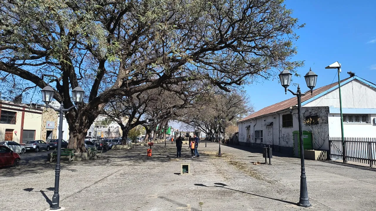 retiro-puestos1
