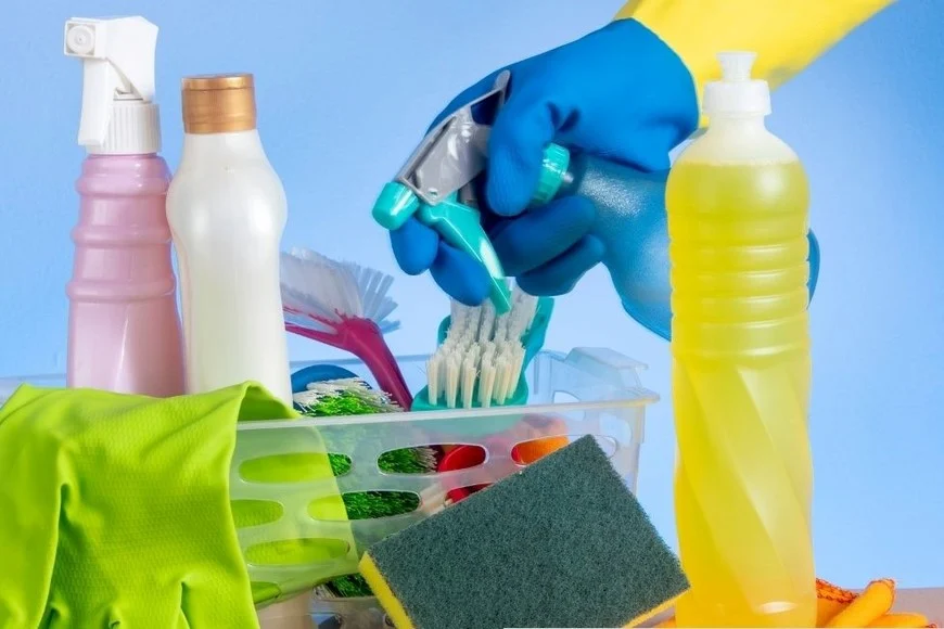 aaRN_UZIW_870x580__1