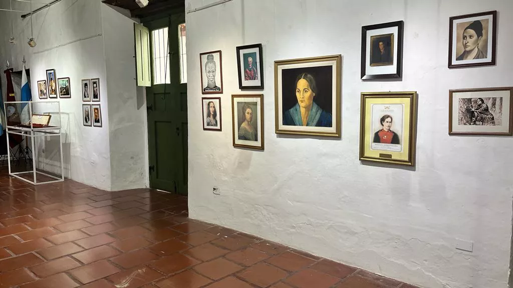 muestra-la-capitana-2