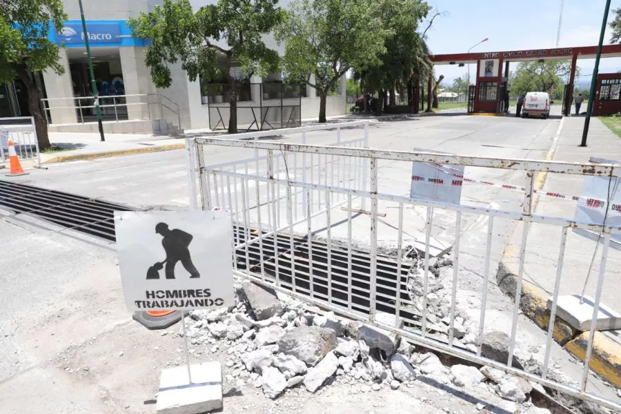 5395-entrada-al-ccgb