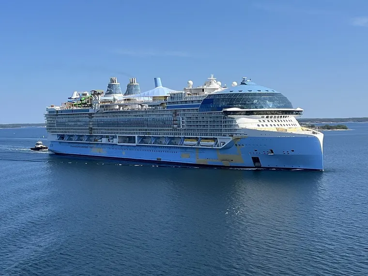 el-icon-of-the-seas-es-una-maravilla-tecnica-foto-wikipedia