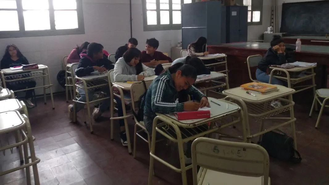 98284-educacion-fortalece-y-acompania-el-aprendizaje-de-matematica-y-lengua