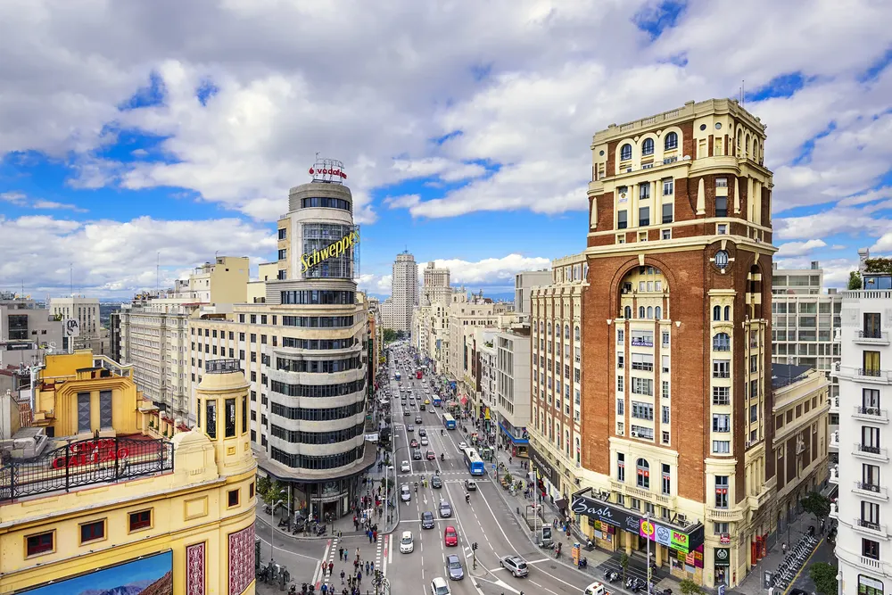 que-ver-y-hacer-en-madrid-gran-via